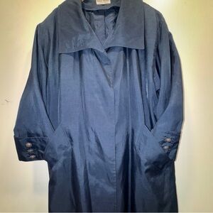 VNT John Weitz Navy Trench Coat Oversized Made in Poland Flouncy Full Length 14P